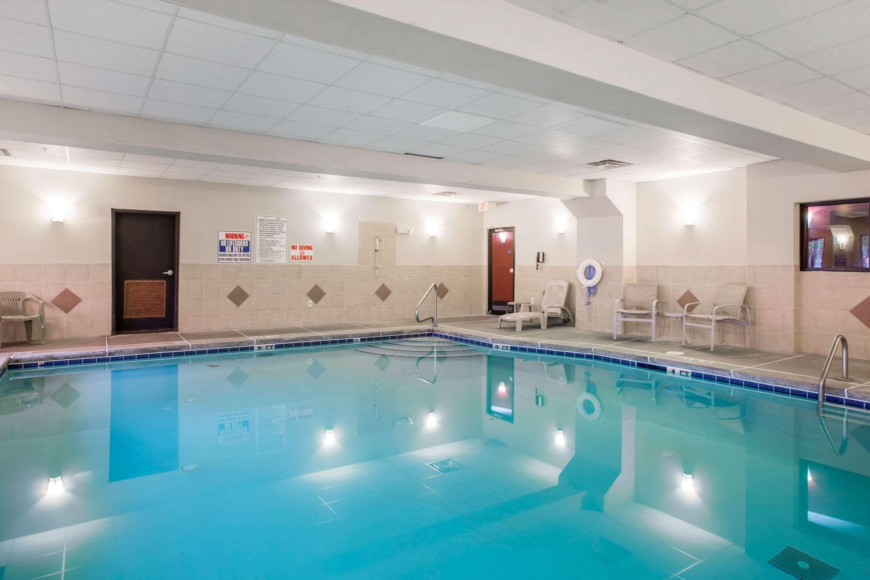 Comfort Suites Locust Grove Atlanta South Екстер'єр фото